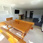 Hébergement de vacances Independiente Zona Coruxo Oya