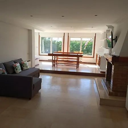 Independiente Zona Coruxo Holiday home