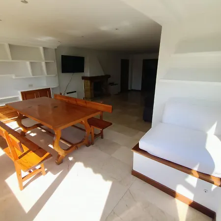 Independiente Zona Coruxo Holiday home