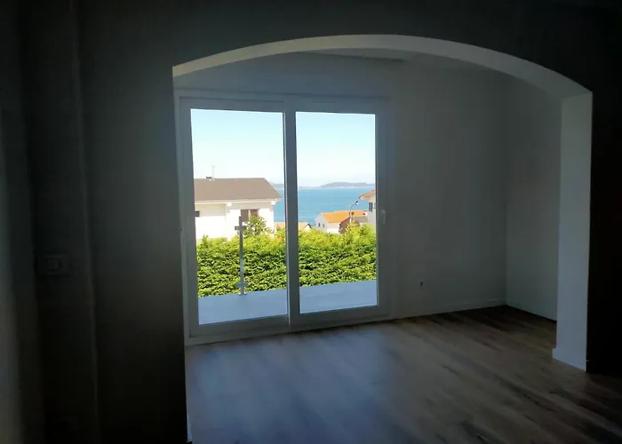 Independiente Zona Coruxo Casa de Férias Oya